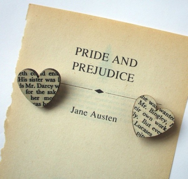 Classic-Books-Recycled-Into-Brooches4-640x610