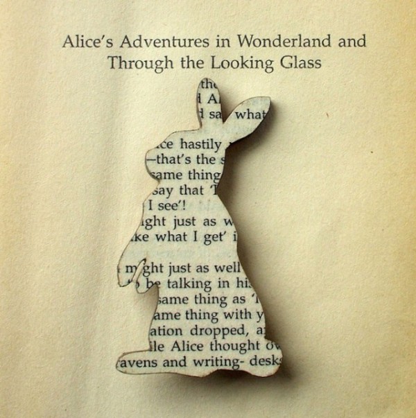 Classic-Books-Recycled-Into-Brooches5-640x644